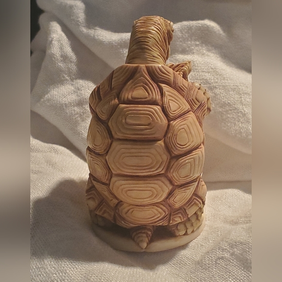 Harmony Kingdom Wishful Thinking TJTU2 Tortoise 150th Birthday Trinket B… - Picture 7 of 11